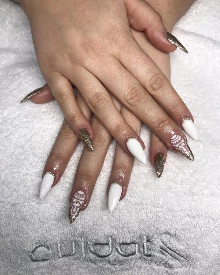 Centro de estética Avanzada Cuida-T manicura rusa