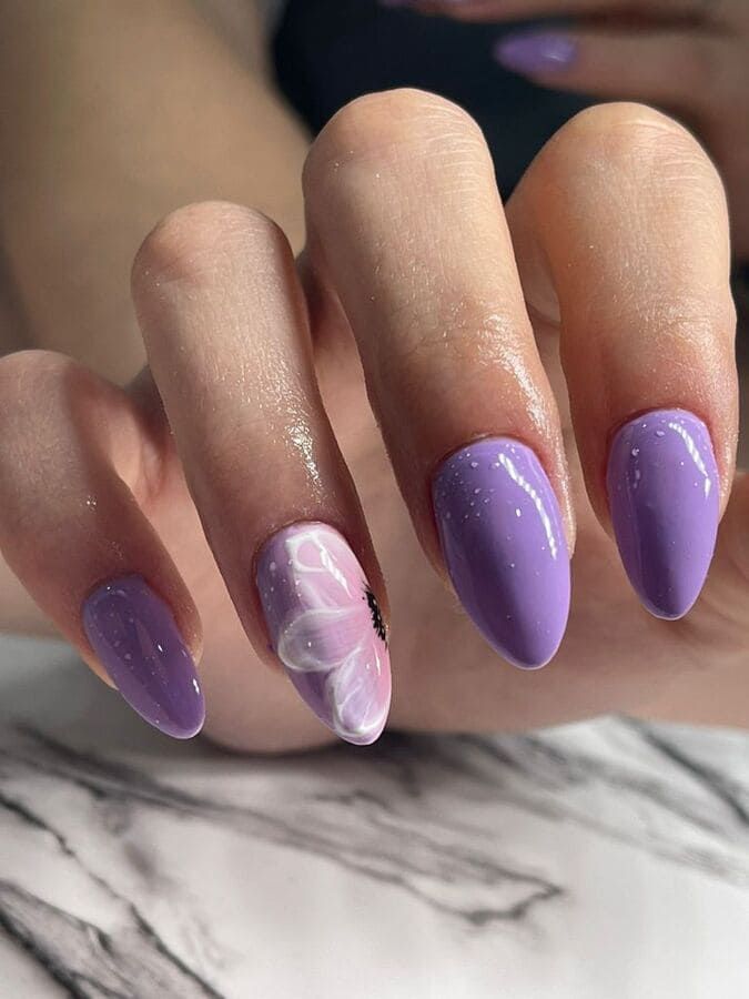 Centro de estética Avanzada Cuida-T uñas pintadas 2
